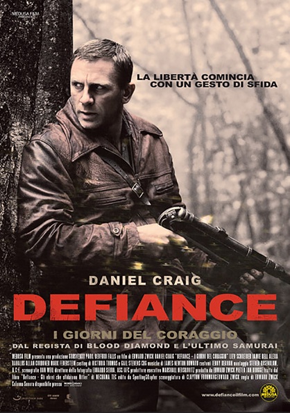 DEFIANCE - I GIORNI DEL CORAGGIO 2008.jpg
